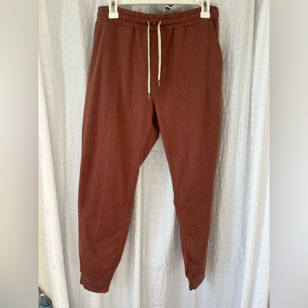 vuori performance jogger